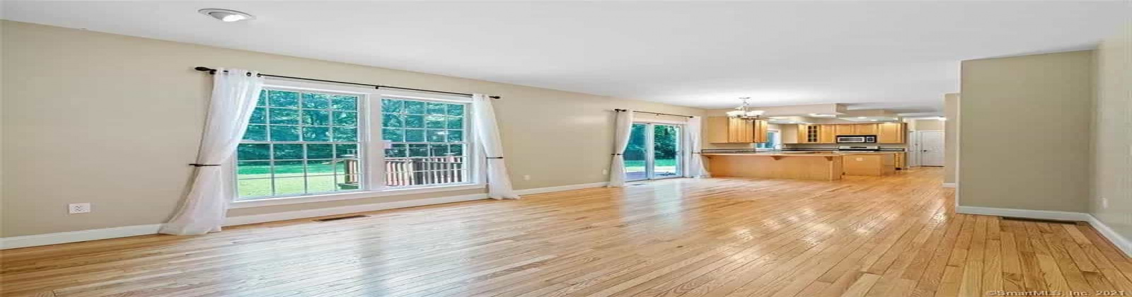 21 Rose Ln, East Lyme, Connecticut 06333, 4 Bedrooms Bedrooms, ,3 BathroomsBathrooms,Villa,For Sale,Rose Ln,1046